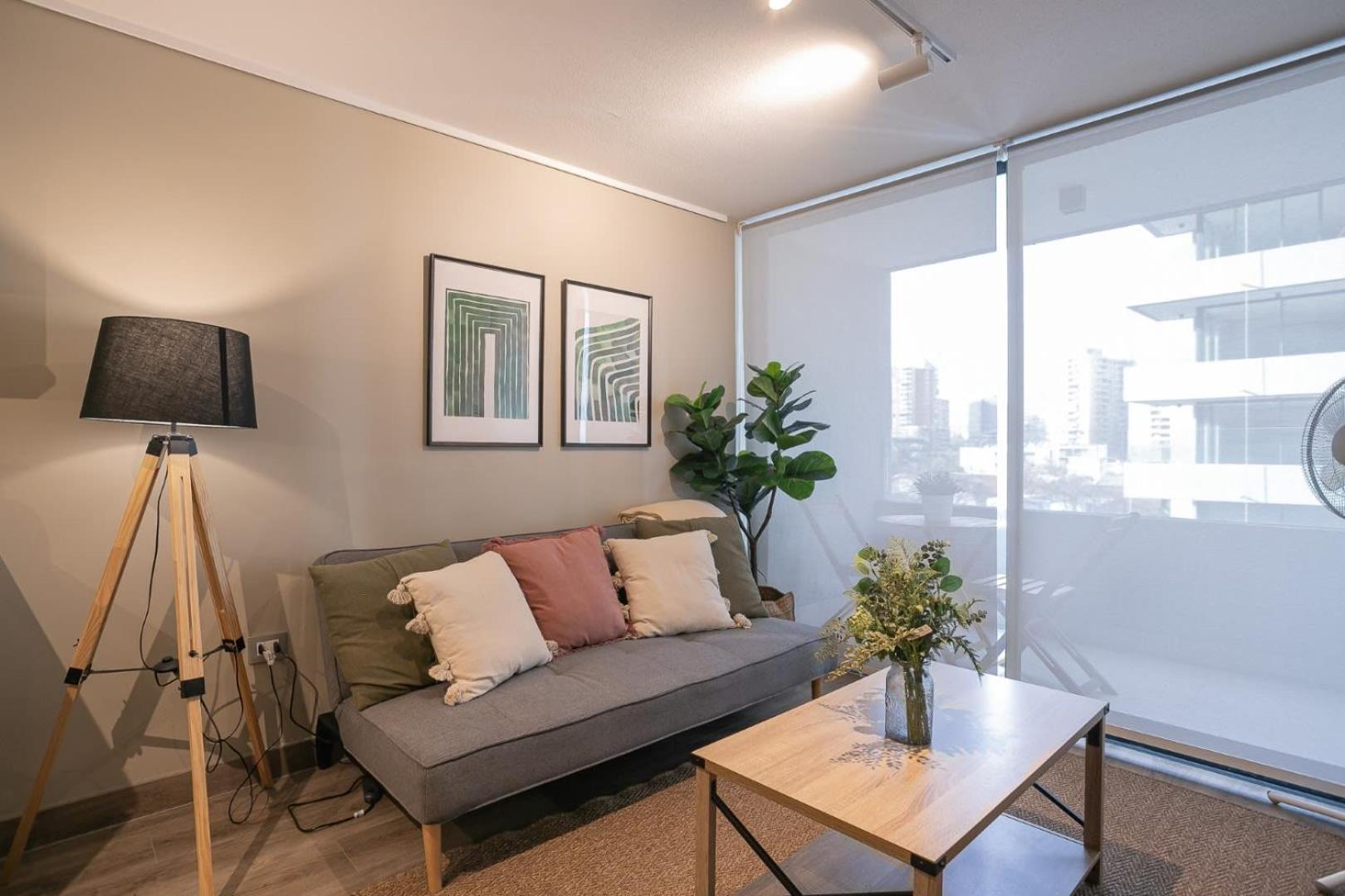 Disfruta De La Bohemia A Pasos De Barrio Italia Apartment Santiago